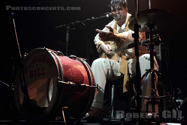 BLOODSHOT BILL - 2010-03-20 - PARIS - La Maroquinerie - Derek Rogers